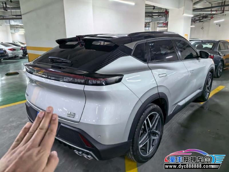 24年东风风神浩瀚轿车抵押车出售