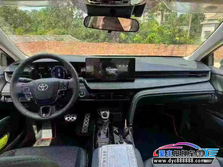 25年丰田凯美瑞轿车抵押车出售