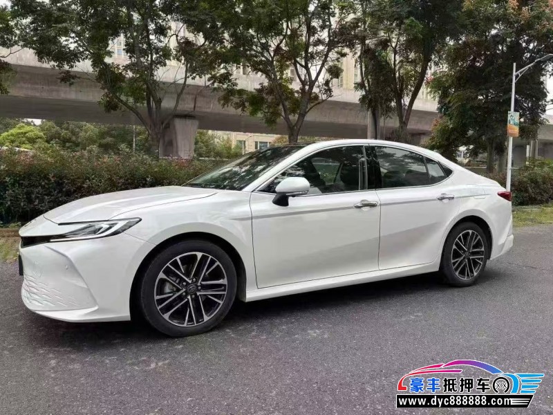 25年丰田凯美瑞轿车抵押车出售