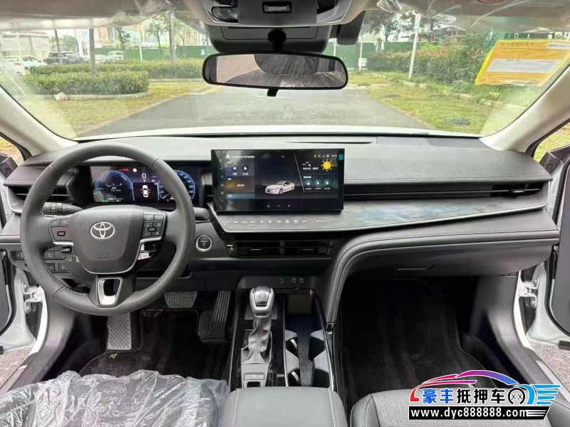 25年丰田凯美瑞轿车抵押车出售