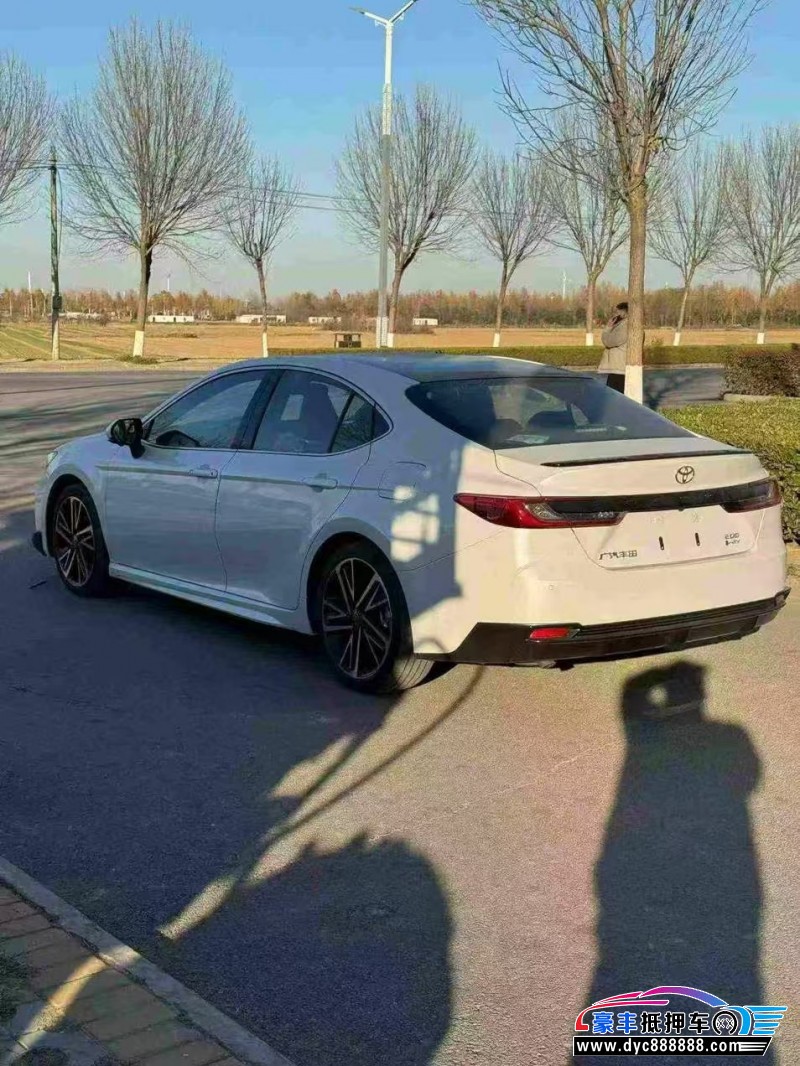 25年丰田凯美瑞轿车抵押车出售