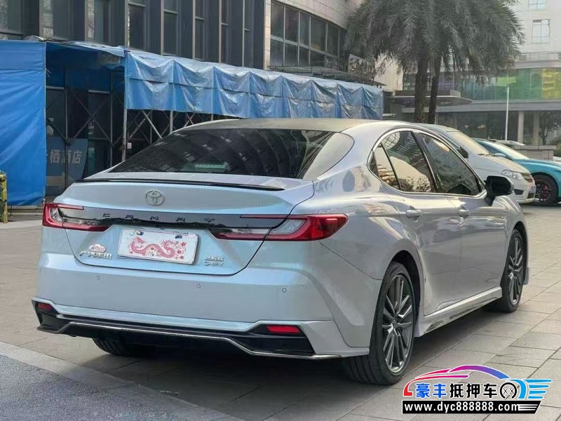 24年丰田凯美瑞轿车抵押车出售