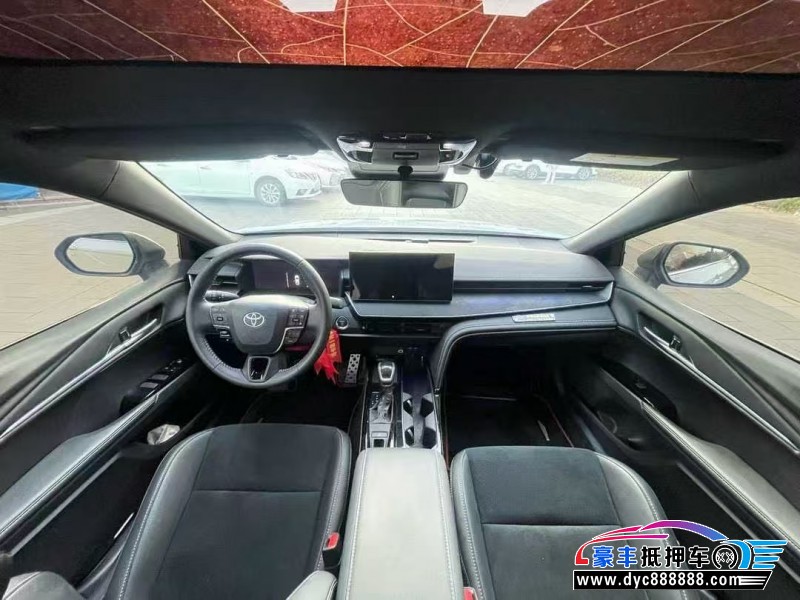 24年丰田凯美瑞轿车抵押车出售