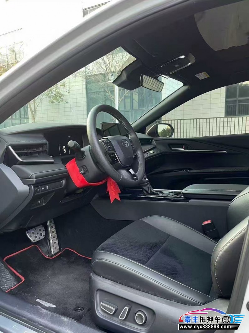 24年丰田凯美瑞轿车抵押车出售