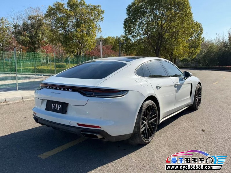 21年保时捷帕纳梅拉轿车抵押车出售