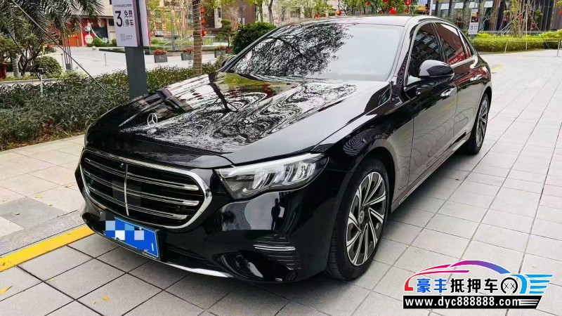 25年奔驰E轿车抵押车出售