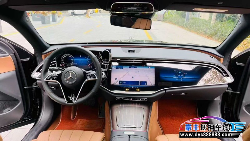 25年奔驰E轿车抵押车出售