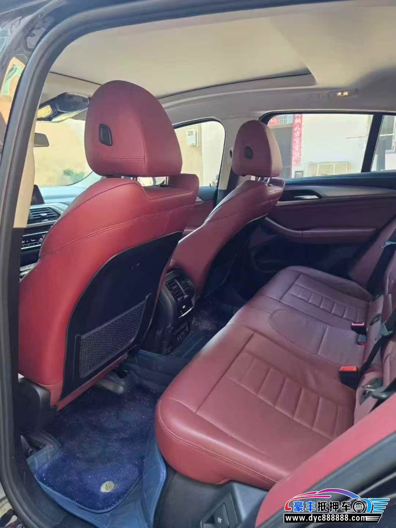 21年宝马X4SUV抵押车出售