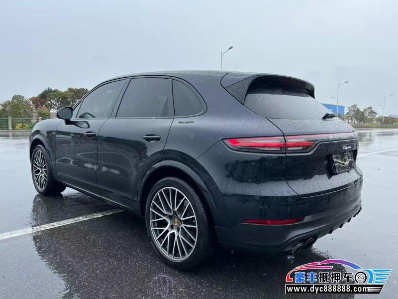 22年保时捷卡宴轿车抵押车出售