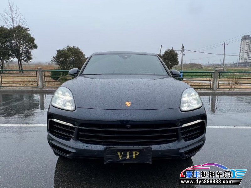 抵押车出售22年保时捷卡宴轿车