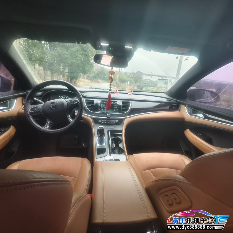 17年别克君越轿车抵押车出售