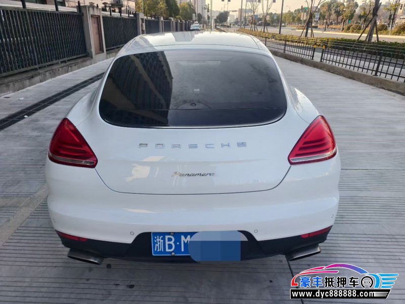 15年保时捷帕纳梅拉轿车抵押车出售