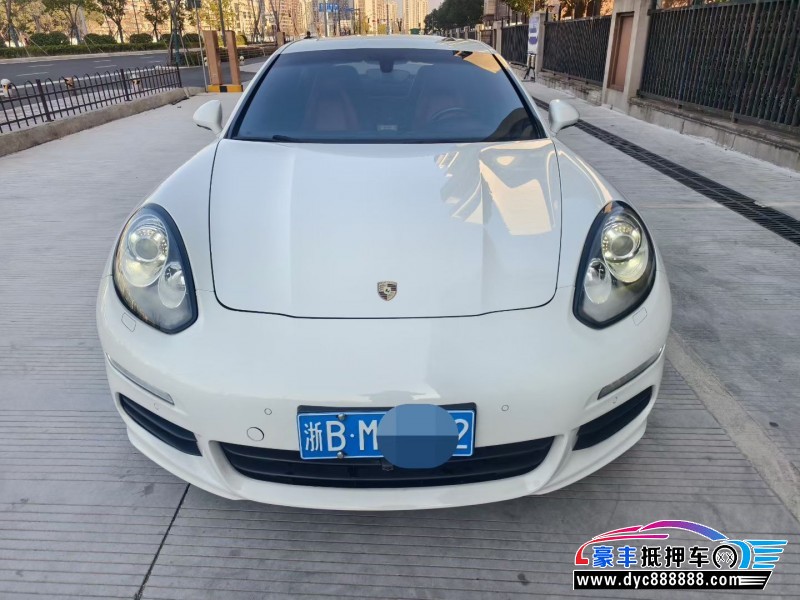 15年保时捷帕纳梅拉轿车抵押车出售