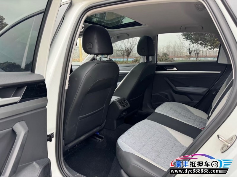 23年大众朗逸轿车抵押车出售