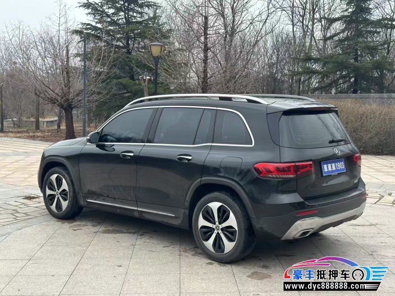 22年奔驰GLB轿车抵押车出售