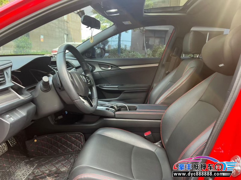 22年本田思域轿车抵押车出售