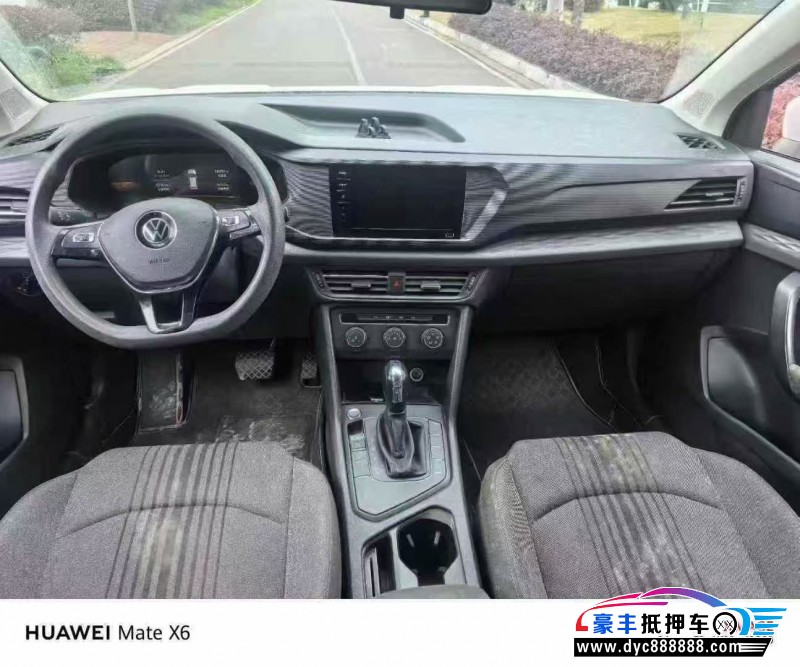 22年大众途岳轿车抵押车出售