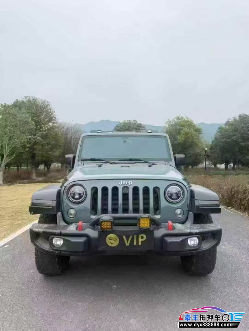 15年Jeep牧马人轿车抵押车出售