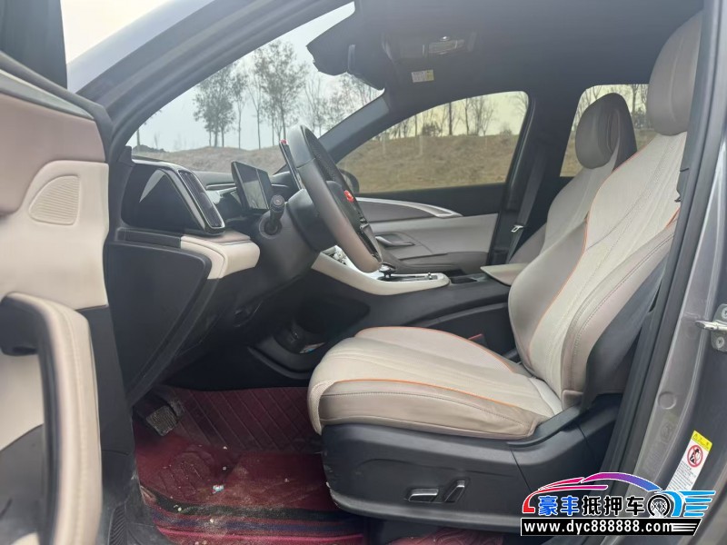 24年比亚迪宋轿车抵押车出售