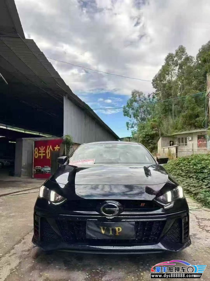 25年传祺影豹轿车抵押车出售