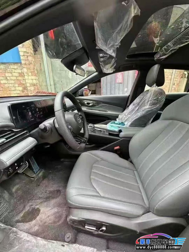 25年传祺影豹轿车抵押车出售