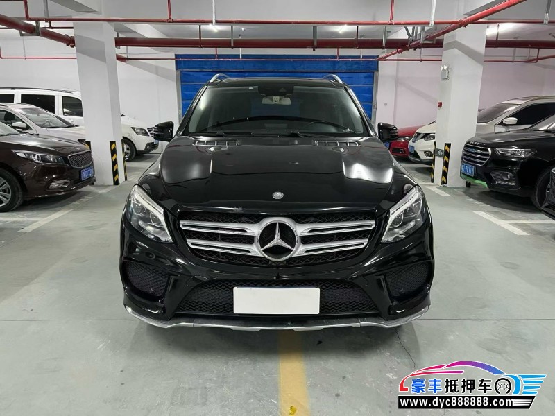 16年奔驰GLE轿车抵押车出售