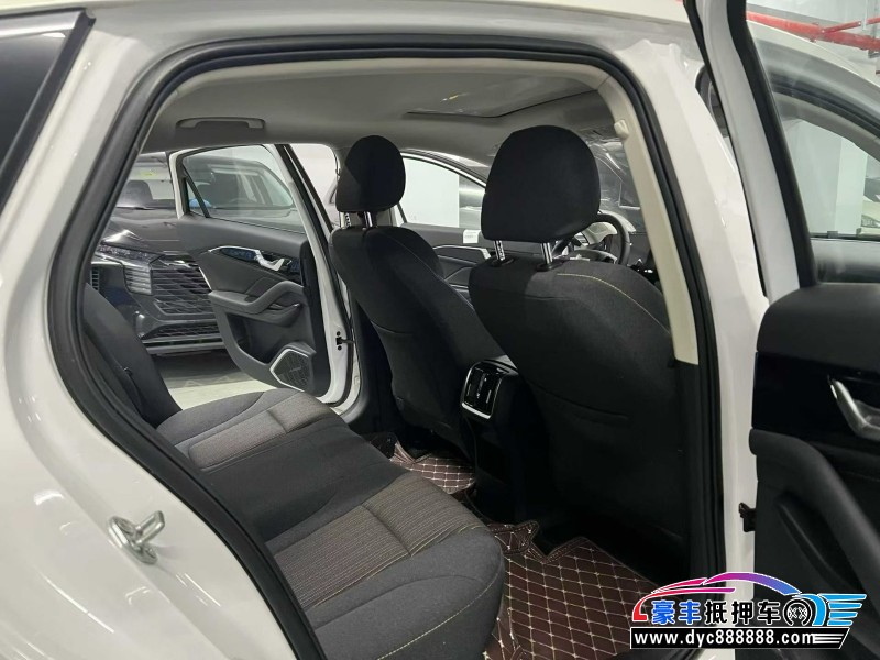 22年奔腾B70轿车抵押车出售