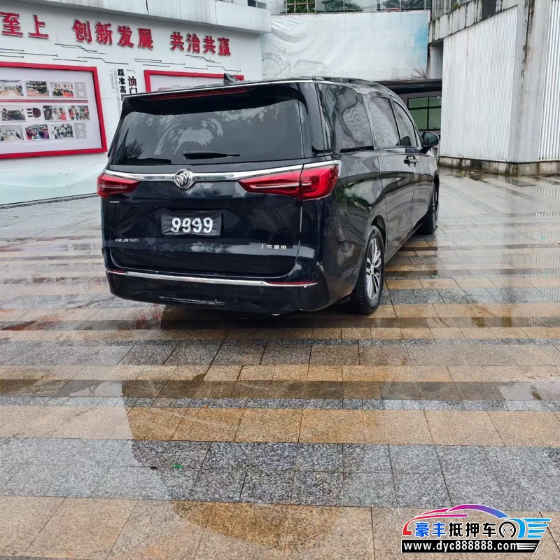 21年别克GL8轿车抵押车出售