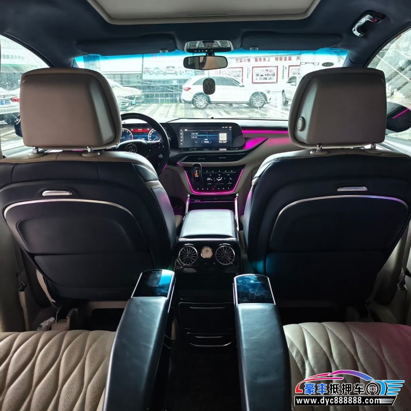 21年别克GL8轿车抵押车出售