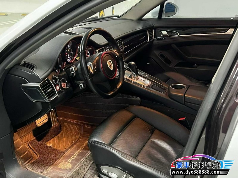 17年保时捷帕纳梅拉轿车抵押车出售