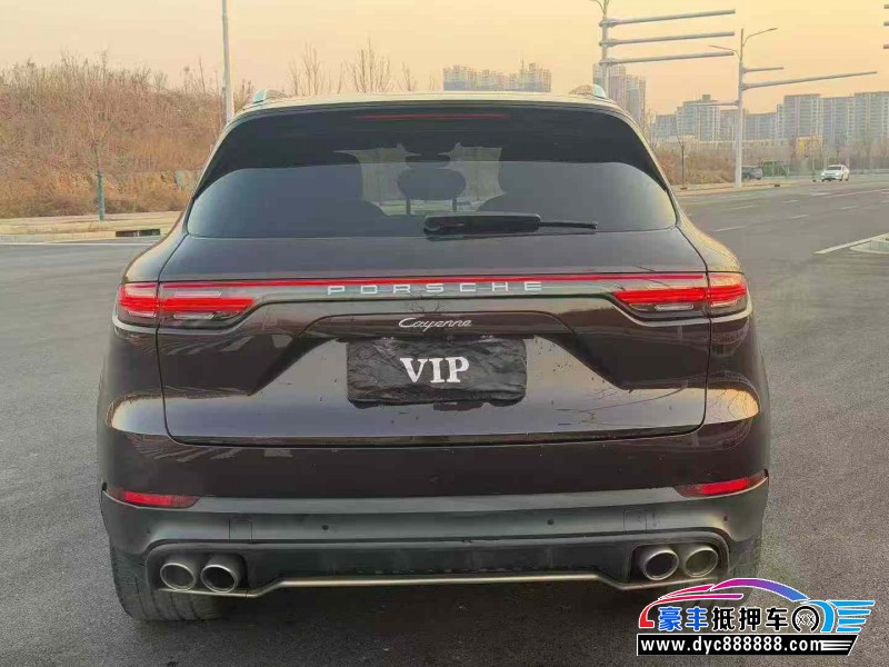 21年保时捷卡宴SUV抵押车出售