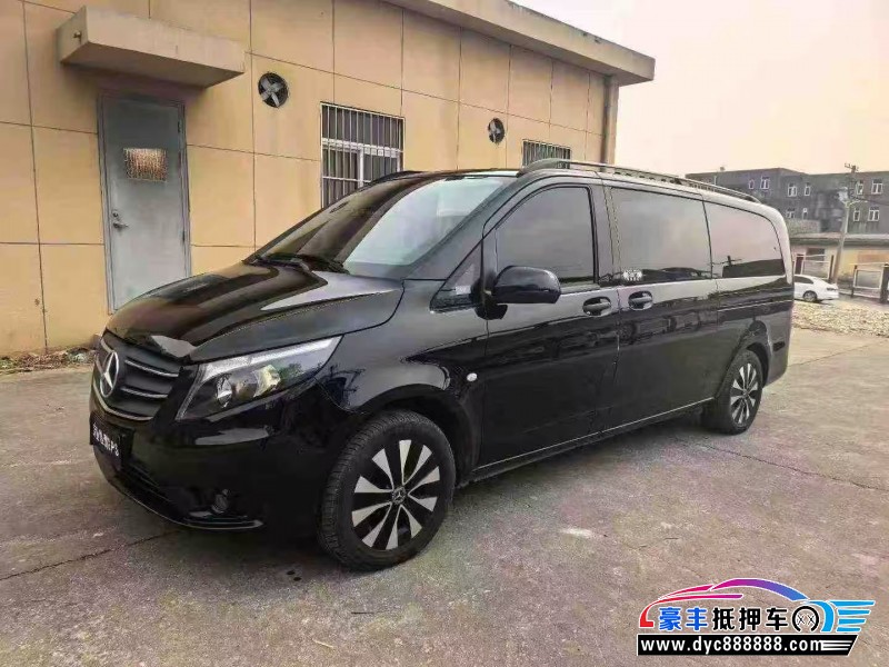 21年奔驰威霆轿车抵押车出售