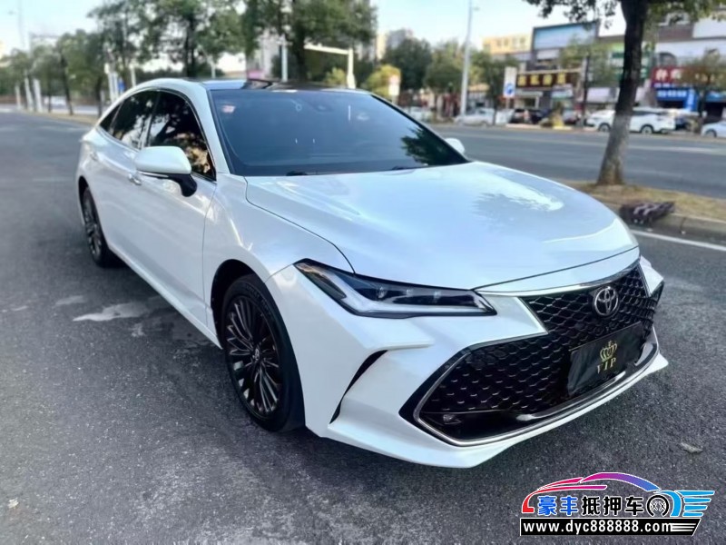 22年丰田亚洲龙轿车抵押车出售