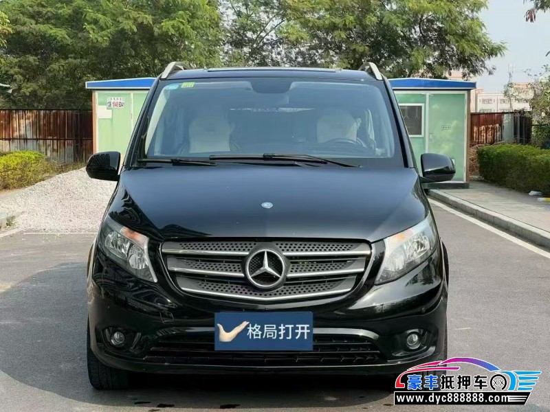 19年奔驰威霆轿车抵押车出售