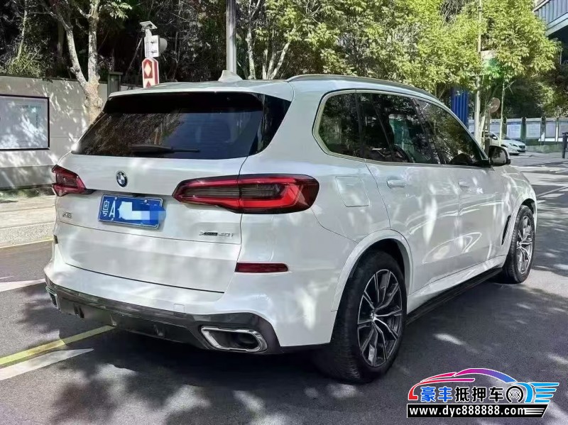 20年宝马X5轿车抵押车出售