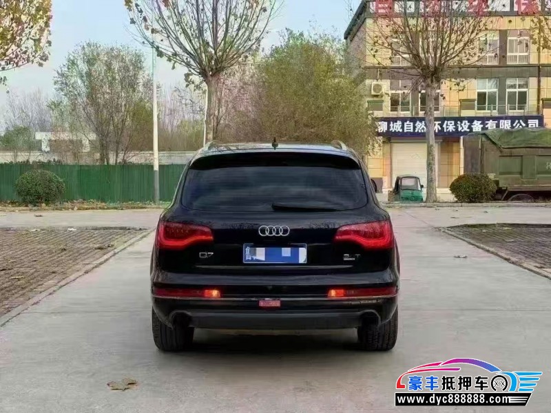 10年奥迪Q7轿车抵押车出售