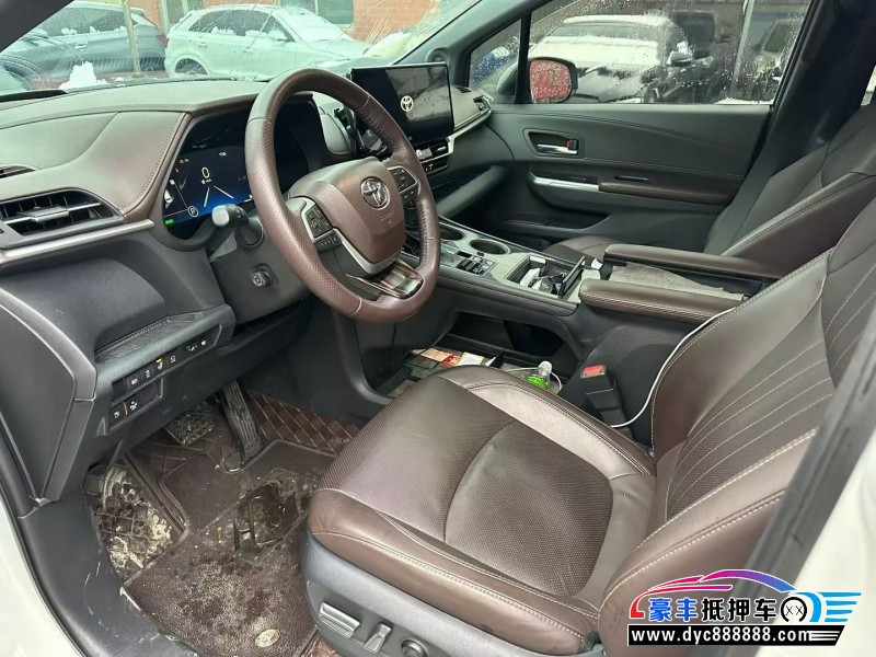 24年丰田格瑞维亚MPV抵押车出售