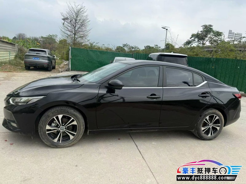 22年日产轩逸轿车抵押车出售