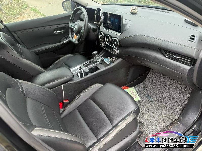 22年日产轩逸轿车抵押车出售