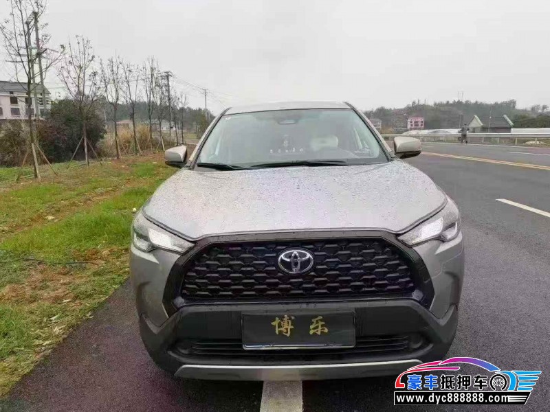 抵押车出售25年丰田锐放轿车