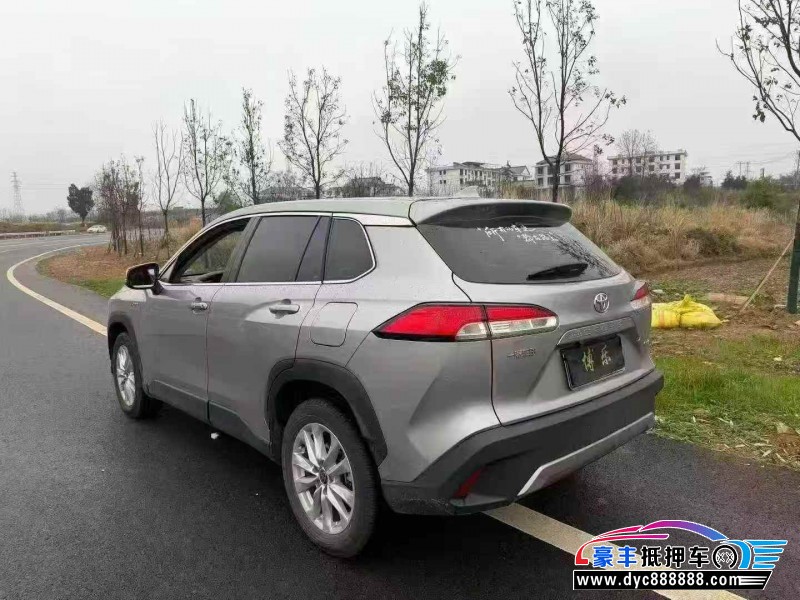 25年丰田锐放轿车抵押车出售