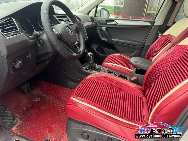 18年大众途观轿车抵押车出售