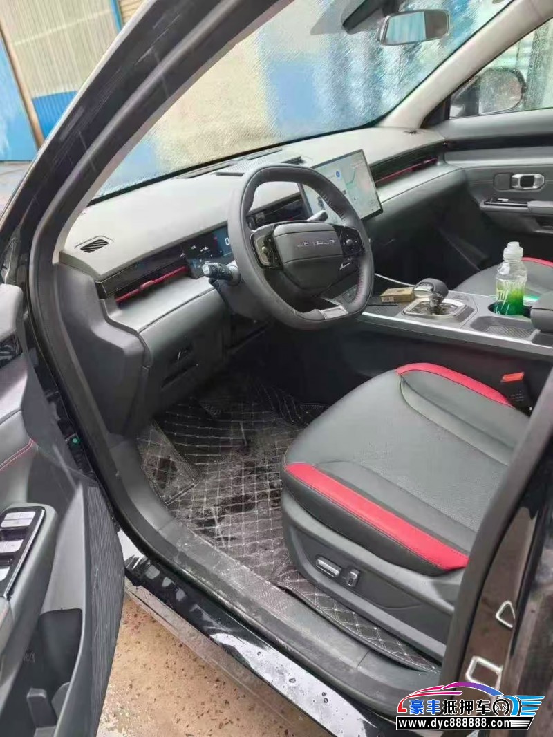 26年捷途大圣轿车抵押车出售