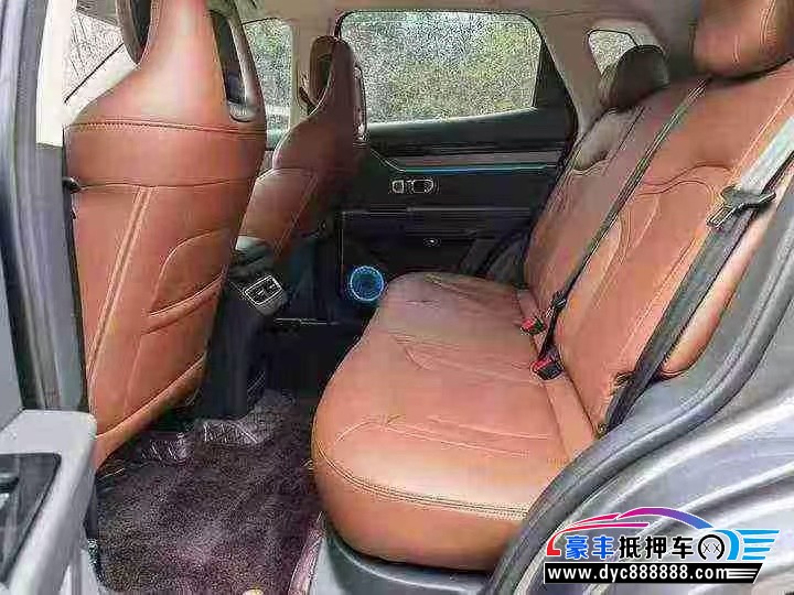 25年捷途大圣轿车抵押车出售