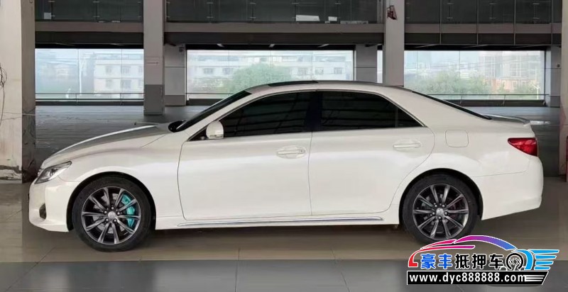 16年丰田锐志轿车抵押车出售