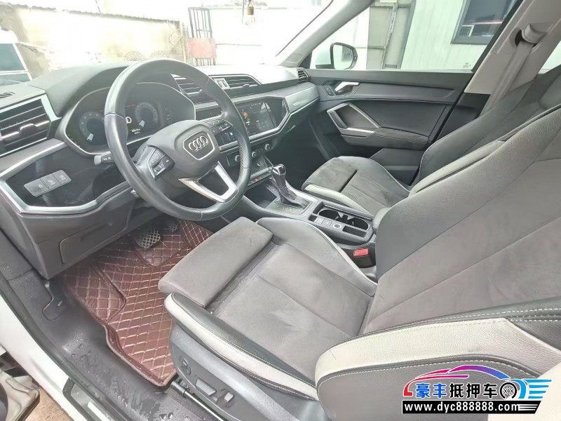 22年奥迪Q3轿车抵押车出售