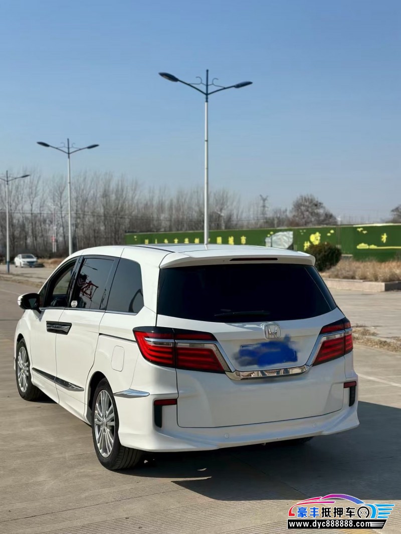 18年本田艾力绅轿车抵押车出售