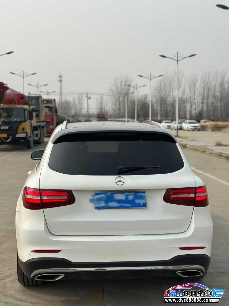 19年奔驰GLC轿车抵押车出售