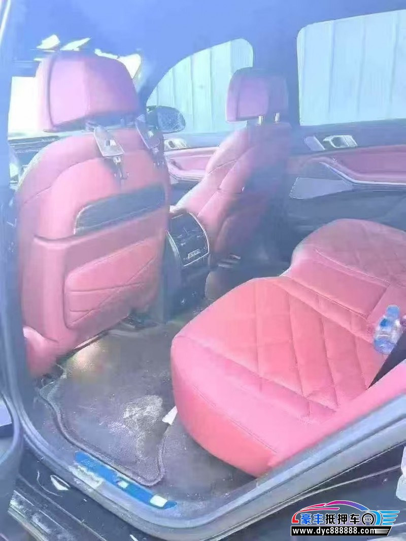 22年宝马X5SUV抵押车出售