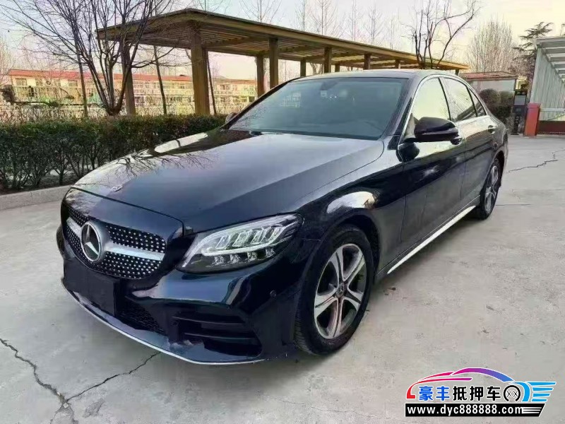20年奔驰C轿车抵押车出售